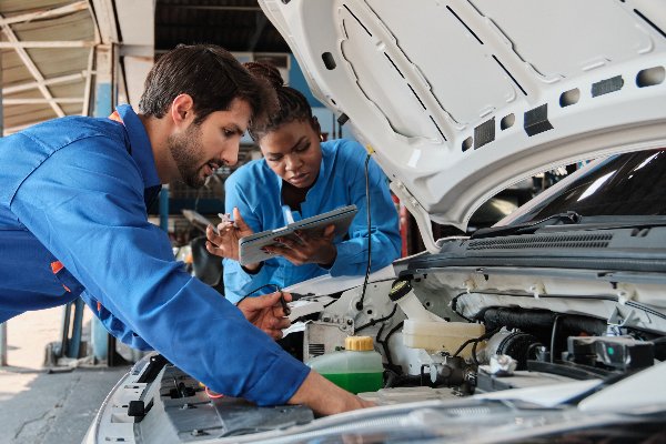 ev technicians
