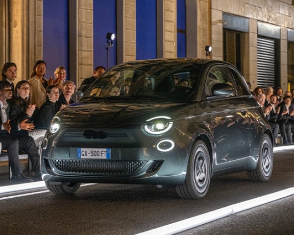 fiat 500e armani